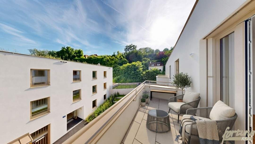 Sonnige 2-Zimmer-Dachgeschosswohnung mit Südbalkon