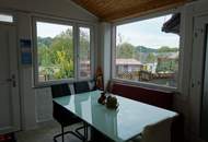 Einfamilienhaus mit drei eigenständigen Wohnungen und einzigartigem Erlebnisgarten