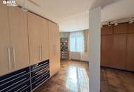 Einfamilienhaus mit großem Garten