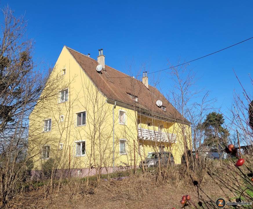 Mehrfamilienhaus mit viel Potential, ideal als Anlageobjekt!