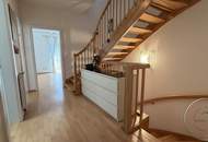 Exklusives Reihenhaus mit Panorama-Dachterrasse, Garage &amp; 4 Ebenen in Langenzersdorf