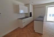 Moderne 4 Zimmer-DG-Wohnung mit hofseitigem Balkon