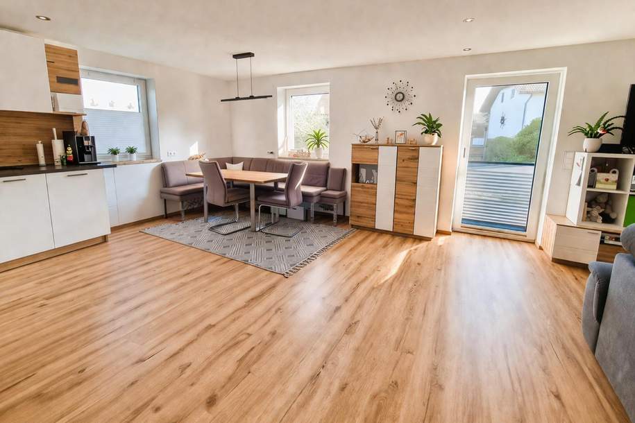 Wohnen am Bauernhof: Neuwertige Maisonette mit 112 m² &amp; Gartenoption!, Wohnung-miete, 1.380,00,€, 5165 Salzburg-Umgebung