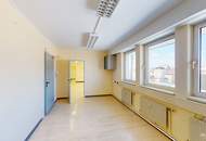 Großzügige Büro-/Praxisräume im 5. OG mit guter Raumaufteilung