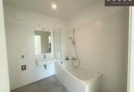 3 ZIMMER | DACHGESCHOSS | IM HERZEN DER STADT | 2 BÄDER | TERRASSE | KARMELITERHOF | AB JUNI