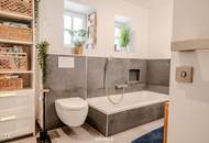 Großzügiges Wohnhaus mit Pool