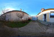 Sanierungsbedürftiger Streckhof mit historischem Keller