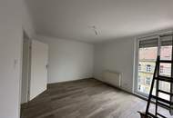 LETZTES JAHR SANIERT: 2-Zimmer-Wohnung + Kabinett mit eigener Terrasse!