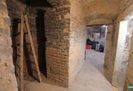 Großes Geschäftslokal direkt beim Meiselmarkt