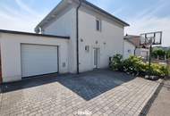 Modernes Einfamilienhaus mit Pool und Garage in Spratzern