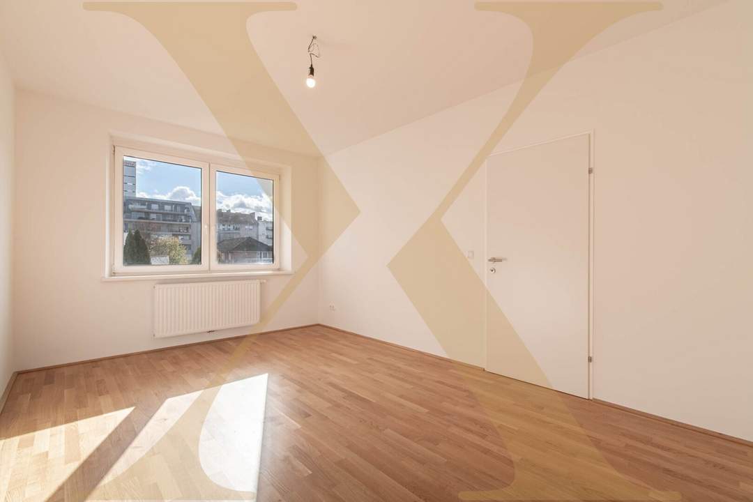 Sanierte 2,5-Zimmer-Altbauwohnung mit guter Infrastruktur in Linz zu vermieten!