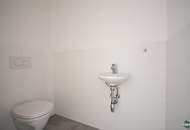 3-Zimmer-Altbau mit hofseitigem Schlafzimmer und Gemeinschaftsterrasse