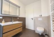 Attraktive 2-Zimmer-Wohnung mit Balkon & extrabreitem Tiefgaragenplatz