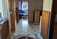 Geräumiges Einfamilienhaus mit großem Grundstück in Sankt Martin (Provisionsfrei)