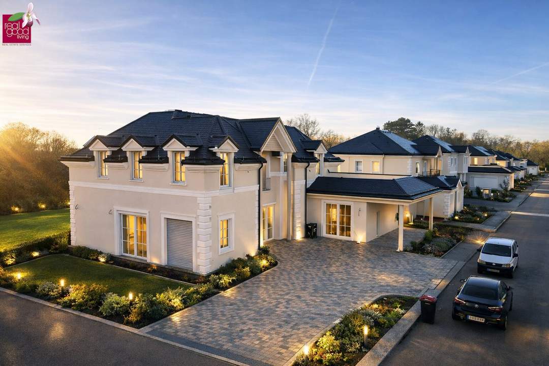 SKYLINE LAKE RESIDENCE RealGoodLiving Signature Collection