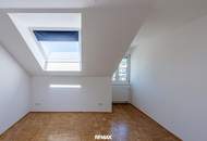 Dachgeschosswohnung mit Loggia und herrlichem Bergblick !