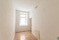 Sanierungsbedürftige 1,5-Zimmer Wohnung im Hochparterre nahe U1/U2 Praterstern (ca. 400 m)