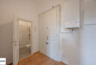 ** ab Neujahr: rd. 67 m² großes 2 Zimmer Altbau Büro in der Innenstadt **