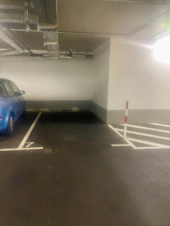 GARAGENPLÄTZE ZU MIETEN