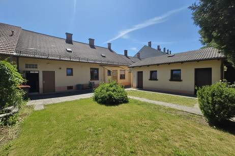 Charmantes Stadthaus in zentraler Lage von Stockerau - 4 Zimmer, idyllischer uneinsehbarer Garten und Nebengebäude, Haus-kauf, 365.000,€, 2000 Korneuburg