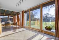 Schöner Privatwohnsitz mit großem Garten, 5 Schlafzimmern, 4 Bädern und Einliegerwohnung