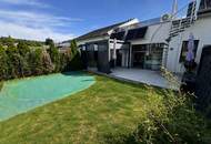 Tolles, räumlich gut eingeteiltes Reihenhaus mit Eigengarten, Dachterrasse und zwei Garagenplätzen.