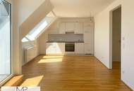 Wunderschöne 2-Zimmer Dachgeschosswohnung, Nibelungenviertel, Nähe Lugner City und Bundesportzentrum Schmelz