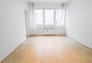 Topsaniertes, hofseitiges Büro mit 180m² &amp; effizientem Grundriss beim Museumsquartier! Optionale Parkplätze vorhanden!