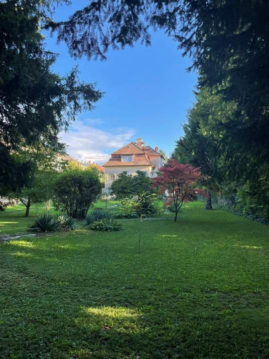 Historisches Schmuckstück mit prächtigem Garten – Ein Unikat für Kenner!