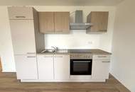 Einziehen &amp; wohlfühlen: Renovierte Wohnung mit Parkplatz