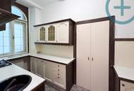 4-ZIMMER ALTBAUTRAUM AM KOLONITZPLATZ