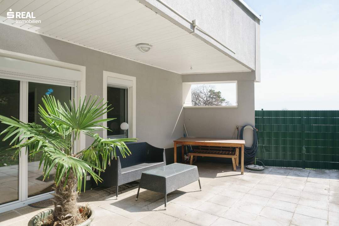 Traumhafte Waldrandlage - 108 m² Wohnfläche plus Terrasse, Garage, überdachter Eingangsbereich in Ruhelage