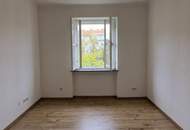 Trendig-sanierte 2,5-Zimmer-Wohnung mit Balkon in zentraler Lage