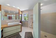 Villa zum Verlieben! Großzügiges Wohnerlebnis und architektonische Raffinesse