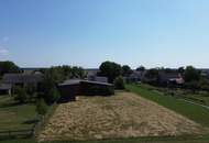 EFH, Streckhof, Stallungen & großes Grundstück