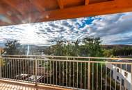 Neubau mit Qualität: Helle Wohnung mit großer, überdachter Terrasse