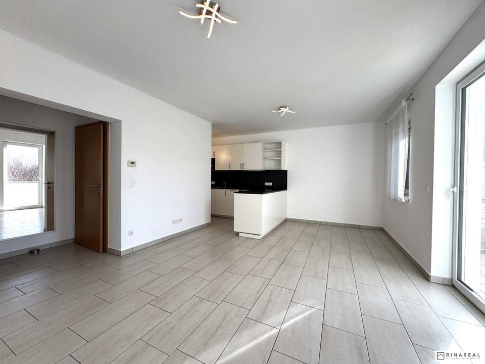 Schöne 2 Zimmer Balkonwohnung | ca. 65 m² Wohnfläche | Sportplatzgasse | Eggendorf