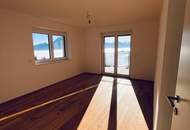 Exklusives Wohnen über dem Traunsee - Erstbezug mit Panorama, Privatsphäre und Wellness