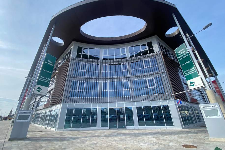 Beste Sichtbarkeit in Wiener Neudorf – Moderne Geschäftsfläche, Gewerbeobjekt-miete, 12.197,52,€, 2351 Mödling