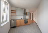 ++AIRBNB++ 2.5-Room Modern Apartment with Great Potential – Short-Term Rentals Permitted (per WEV)!