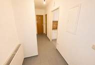 Neuer Eigentümer schafft neues Wohngefühl: Helle 2-Zimmer-Erdgeschosswohnung mit ca. 57 m²