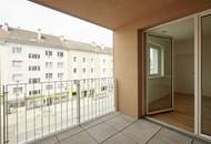 Helle und freundliche 2 Zimmerwohnung im Zentrum mit Loggia und Küche