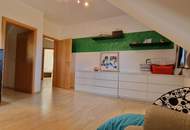 Attraktives Mischobjekt: Wohnen & Gewerbe! Großes Haus mit traumhaften Ausblick wo andere Urlaub machen