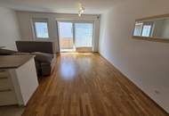 MIETE! Neuwertige Familienwohnung mit Garagenplatz!
