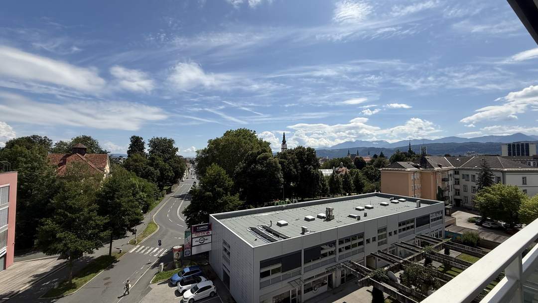 Klagenfurt - Herbertstraße: Stilvolle Garconniere mit traumhaftem Ausblick in Top Lage