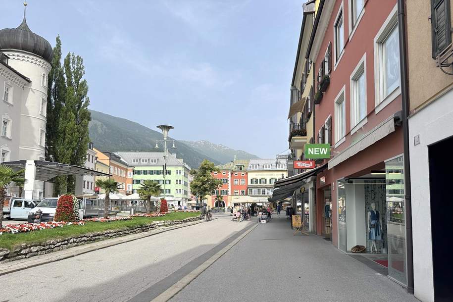 Geschäftslokal, 2-geschossig in Bestlage!, Gewerbeobjekt-miete, 3.720,00,€, 9900 Lienz