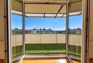 Gute Aussichten - Ihr neues Zuhause: 4 Zimmer mit Berg- und Stadtblick