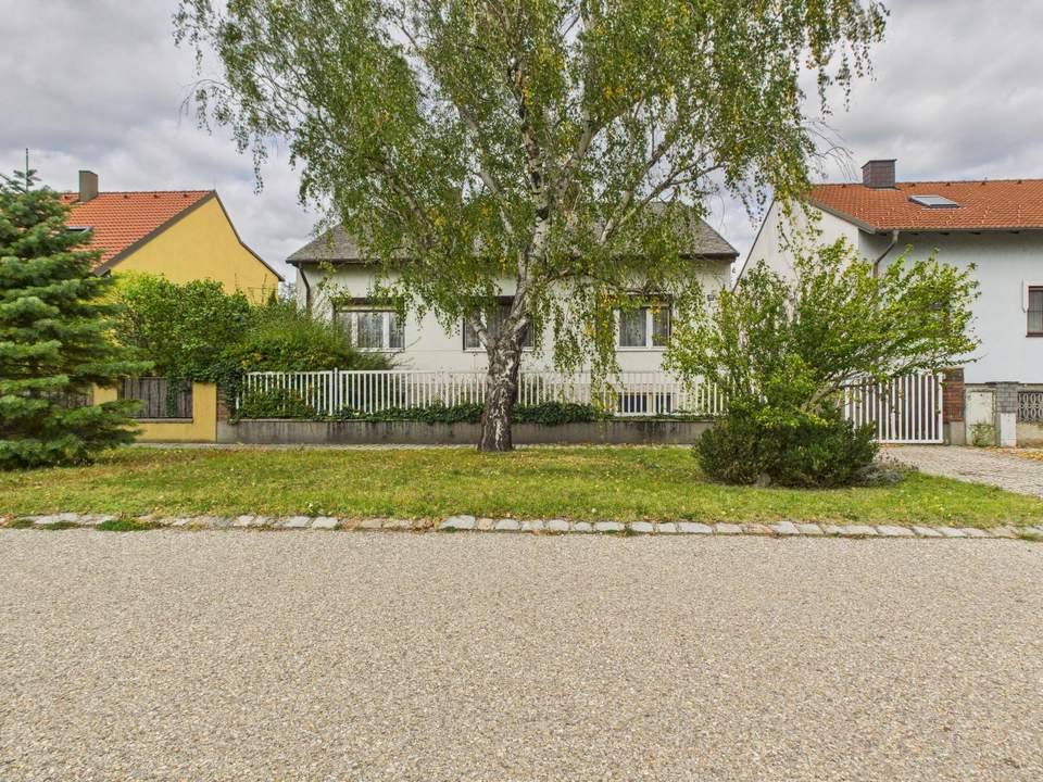 Viel Raum, viel Grün, viel Potenzial – Solides Einfamilienhaus in Apetlon