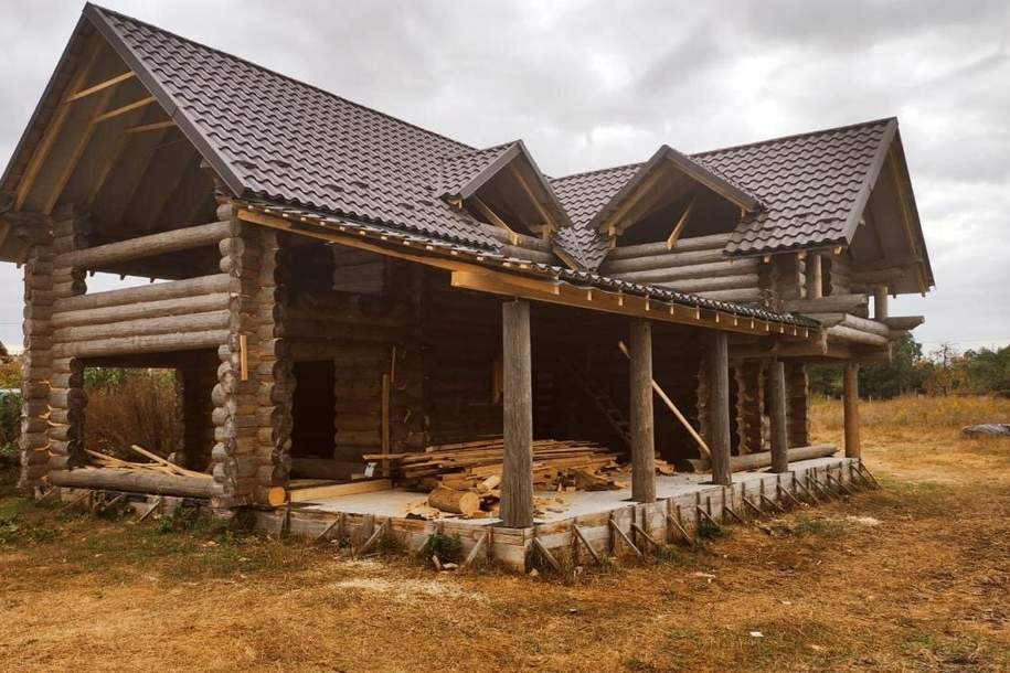Massives Rundholz-Blockhaus als Rohbau inklusive Dachkonstruktion und Montage – ohne Grundstück und Bodenplatte!, Haus-kauf, 120.000,€, 9800 Spittal an der Drau