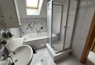 großes Wohnhaus mit 2 getrennten Wohneinheiten, Vollkeller und „Garage“ zu verkaufen